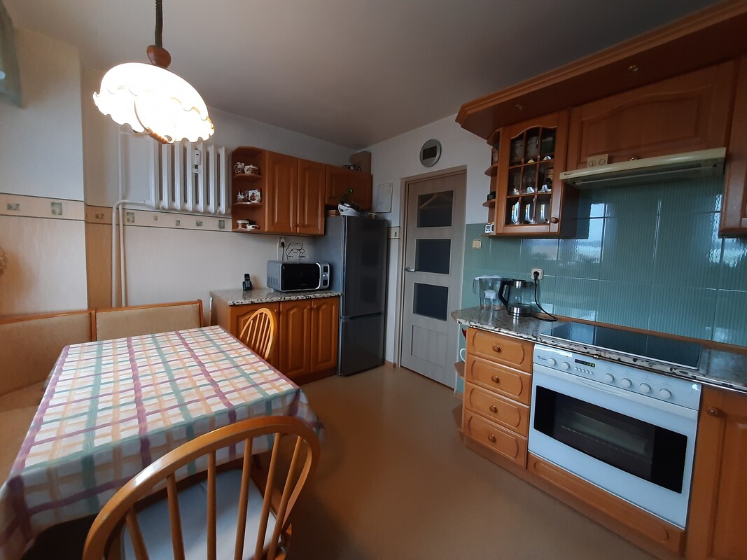 Elbląg Sprzedam mieszkanie. Powierzchnia 65,2 m²Ogrzewanie CO miejskiePiętro 3/3,bez windyCzynsz ok.1200,0 zł dla