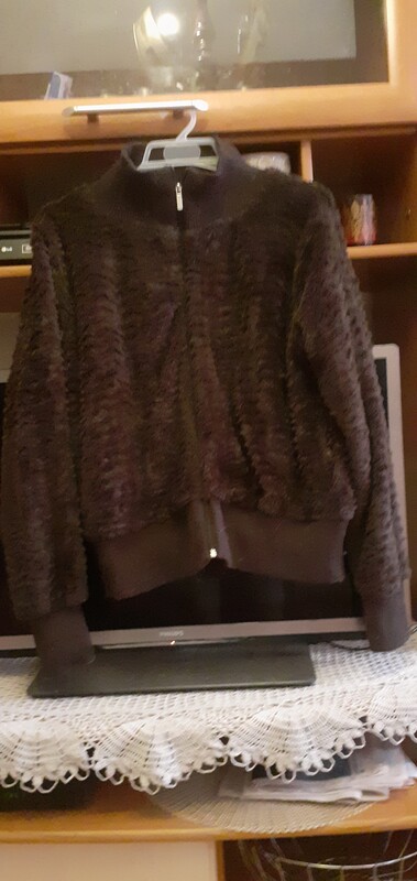 Elbląg Sprzedam odzież damską widoczna na zdjęciach za symboliczne 40zl. .. .. .są kurteczki, sweterki, koszulki,