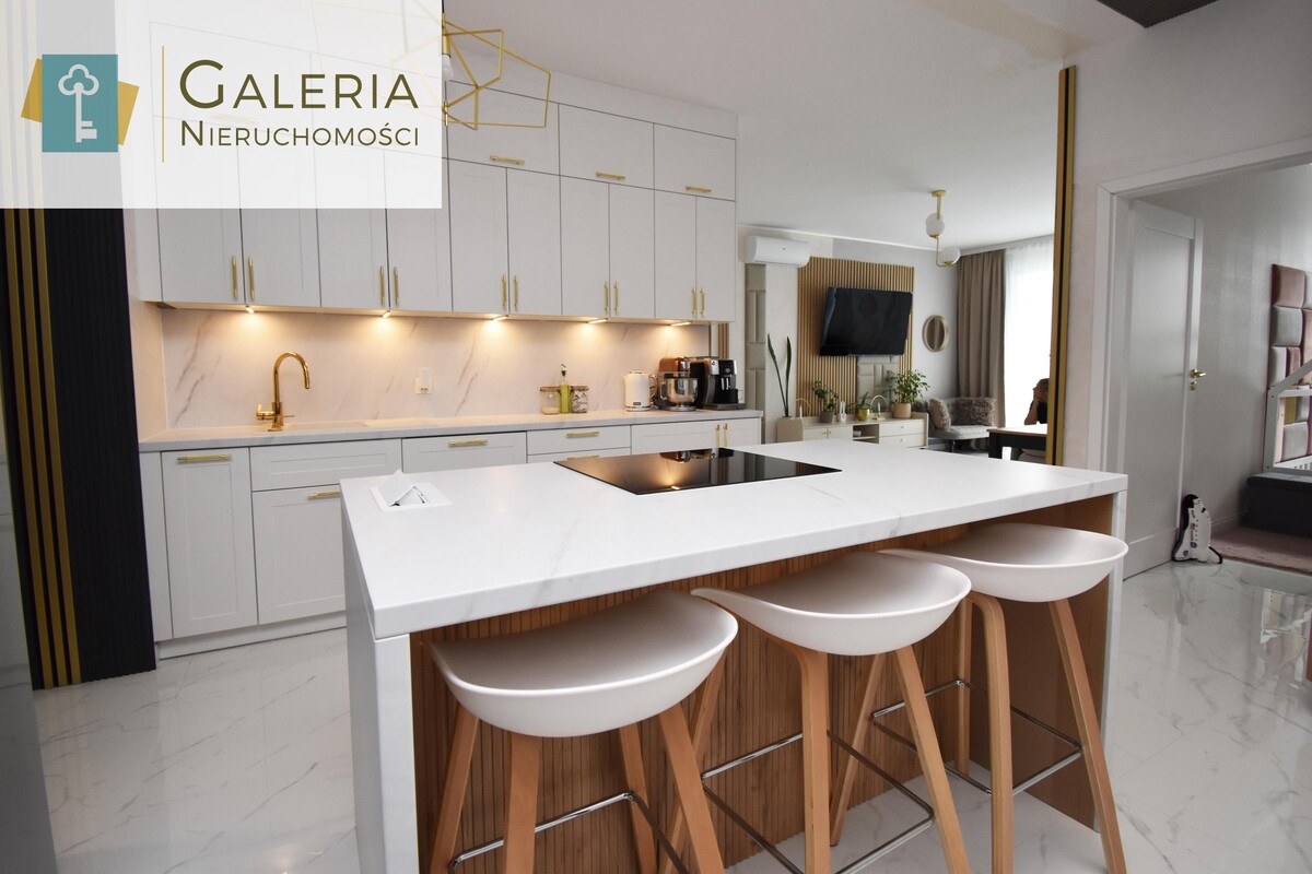 Elbląg GALERIA NIERUCHOMOŚCIZ pasji i miłości do nieruchomościNa sprzedaż: Przestronny, nowoczesny, umeblowany