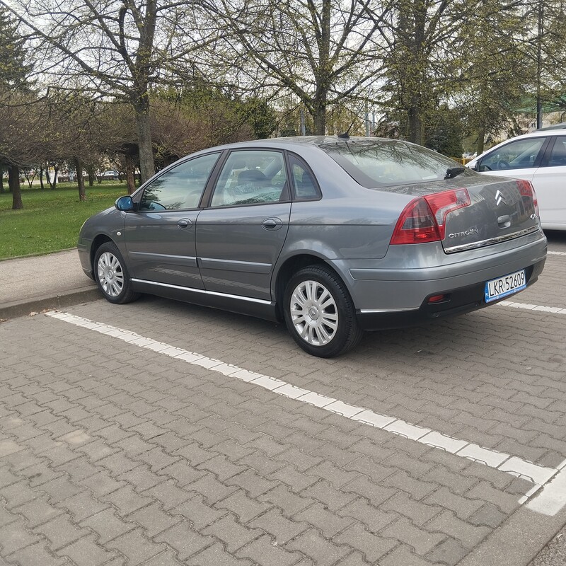 Elbląg Sprzedam Zadbanego
CITROENA C5 - z Doskonałym Silnikiem - 2.O HDI.
Kolor - GRAFIT METALIC.
Super TAPICERKA
