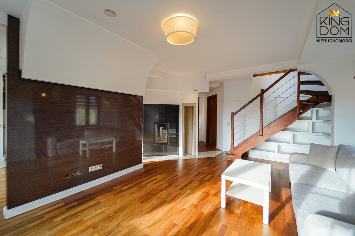 Elbląg 👑🏠 KINGDOM 🏠👑NIERUCHOMOŚCI BLISKO CIEBIE PRZESTRONNE