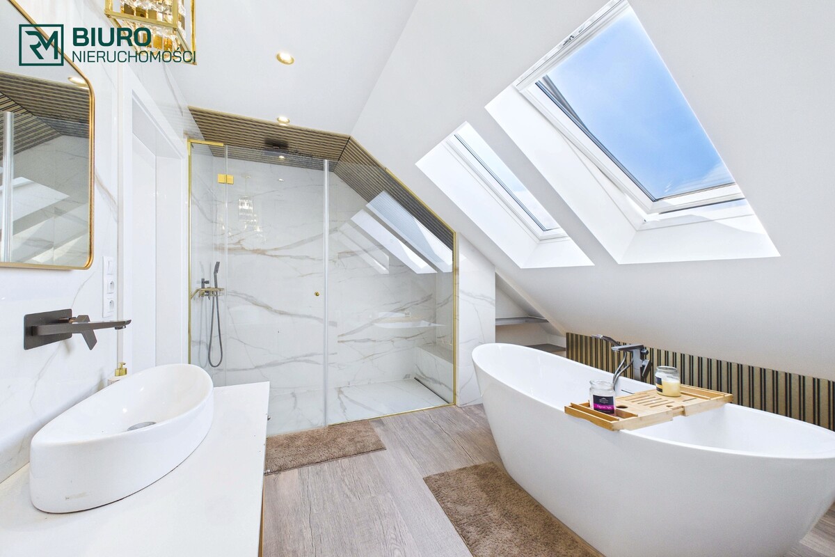 Elbląg Nowoczesny dom 195 m²6 pokoi Duża działka 1048m²Nowy Dwór Gdański