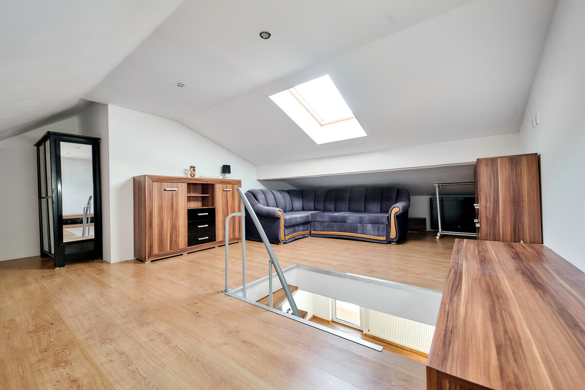 Elbląg Mieszkanie dwupoziomowe w Pasłęku. zobacz film :https://youtu.be/rRed32pFPiE?si=3KXBfNS-w-IWXyZs