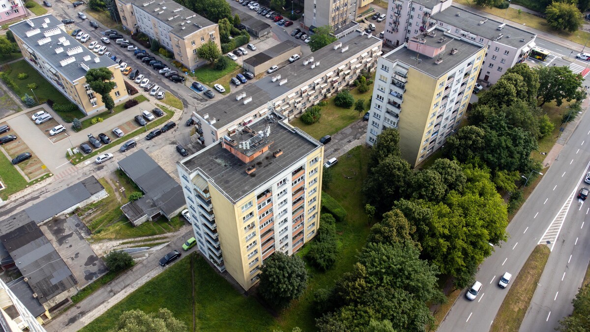 Elbląg TO MY SPRZEDAJEMYNIERUCHOMOŚCI W TYM MIEŚCIEBIURO NIERUCHOMOŚCIAMERICAN HOMEWYNAJMĘ - KAWALERKĘ -