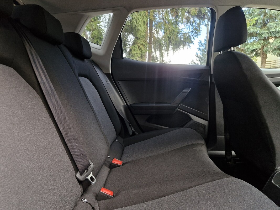 Elbląg Seat Arona1.0 BenzynaRok produkcji 2018KlimatyzacjaPodgrzewane foteleZarejestrowana w Polsce
