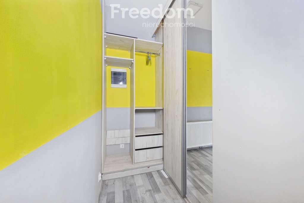 Elbląg FREEDOM NIERUCHOMOŚCISprzedam lokal użytkowy - Elbląg, Plac Dworcowy. Na sprzedaż lokal użytkowy o powierzchni