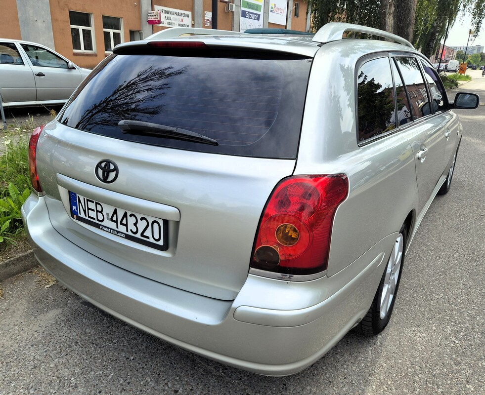 Elbląg Toyota Avensis 1,8Benzyna 120Km 2004Rok Nowy Rozrząd -Sprawna Klimatyzacja Tempomat