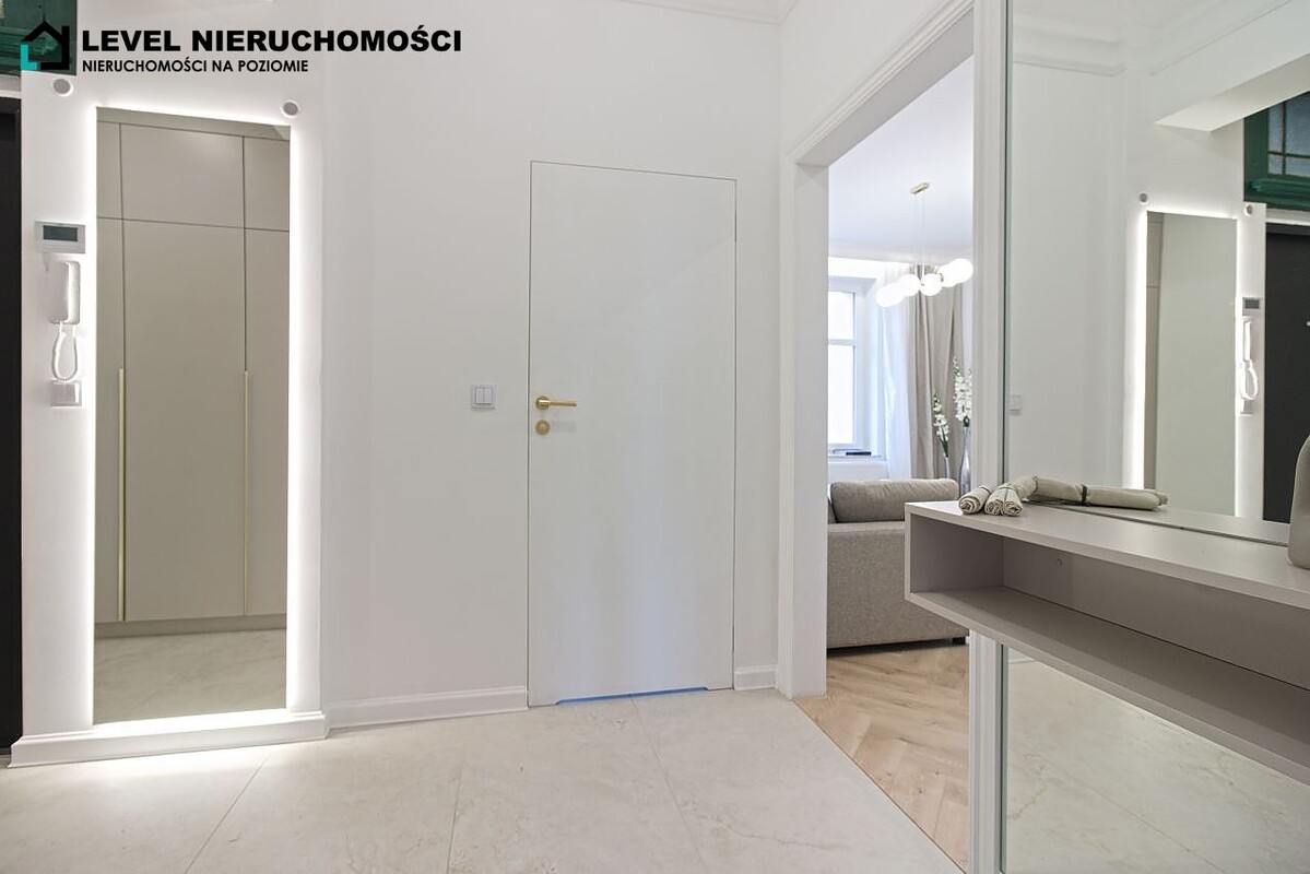 Elbląg LEVEL NIERUCHOMOŚCI  Gotowe mieszkanie czteropokojowe63m2      II piętro