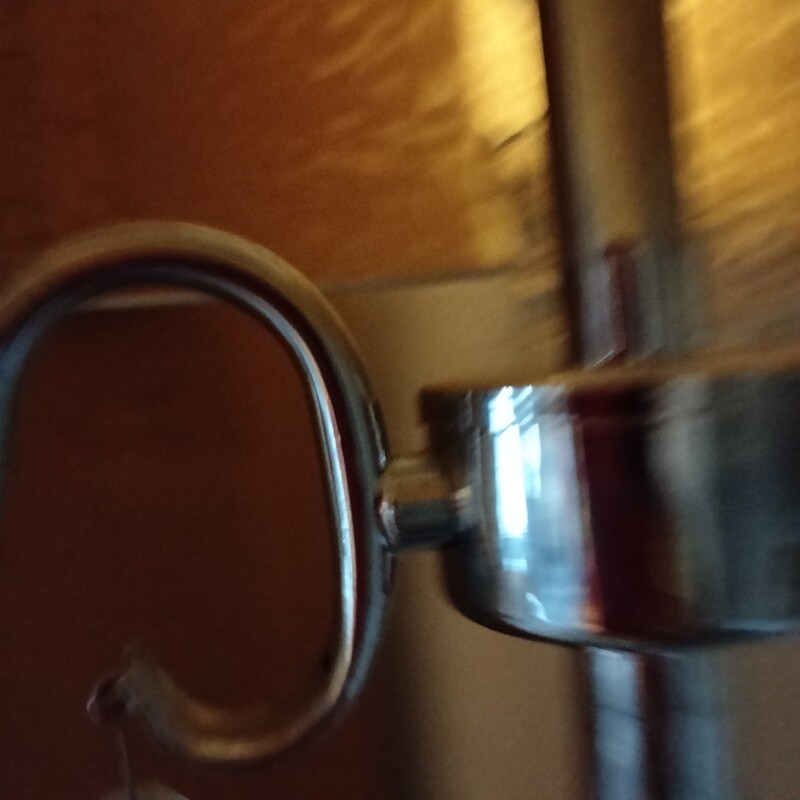 Elbląg Sprzedam lampę stojąca z abażurem Ecru, włącznik na stopę, z dodatkami, sznur biały, ,z żarówkami gratis