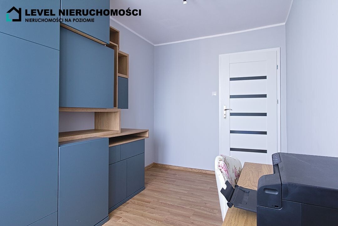 Elbląg LEVEL NIERUCHOMOŚCI Umeblowane mieszkanie trzypokojoweul. Władysława IV NIERUCHOMOŚCI NA POZIOMIE