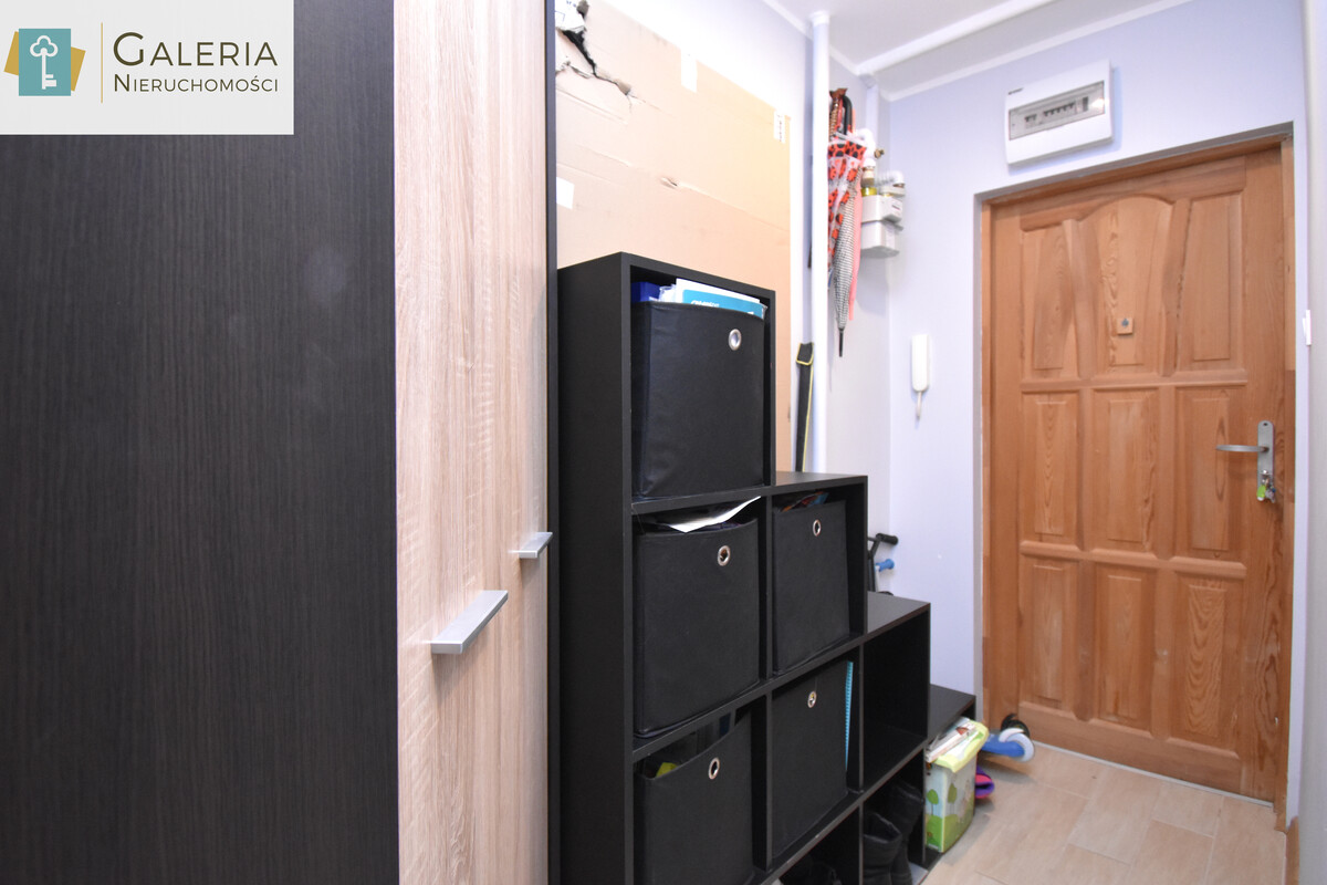 Elbląg GALERIA NIERUCHOMOŚCIZ pasji i miłości do nieruchomościNa sprzedaż: Dwa pokoje z balkonem blisko