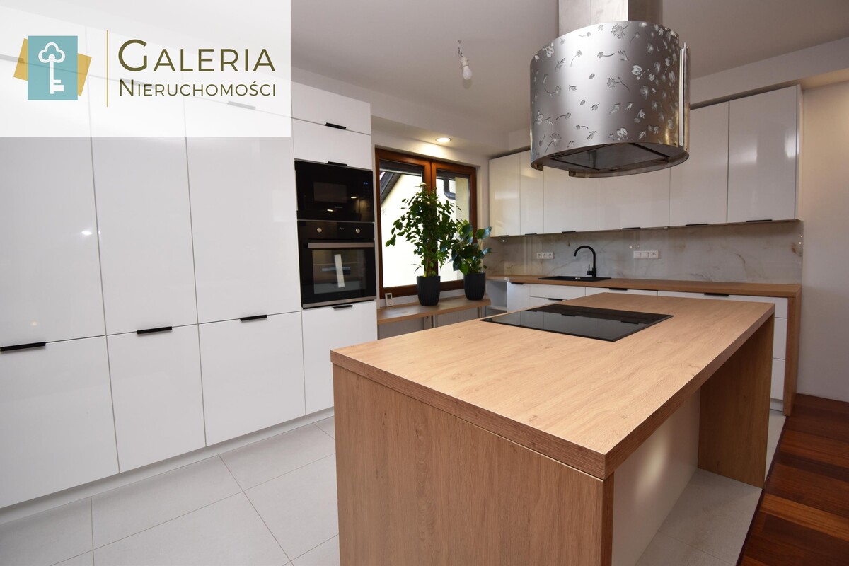 Elbląg GALERIA NIERUCHOMOŚCIZ pasji i miłości do nieruchomościNa sprzedaż: Dwupoziomowy apartament z widokiem na Park