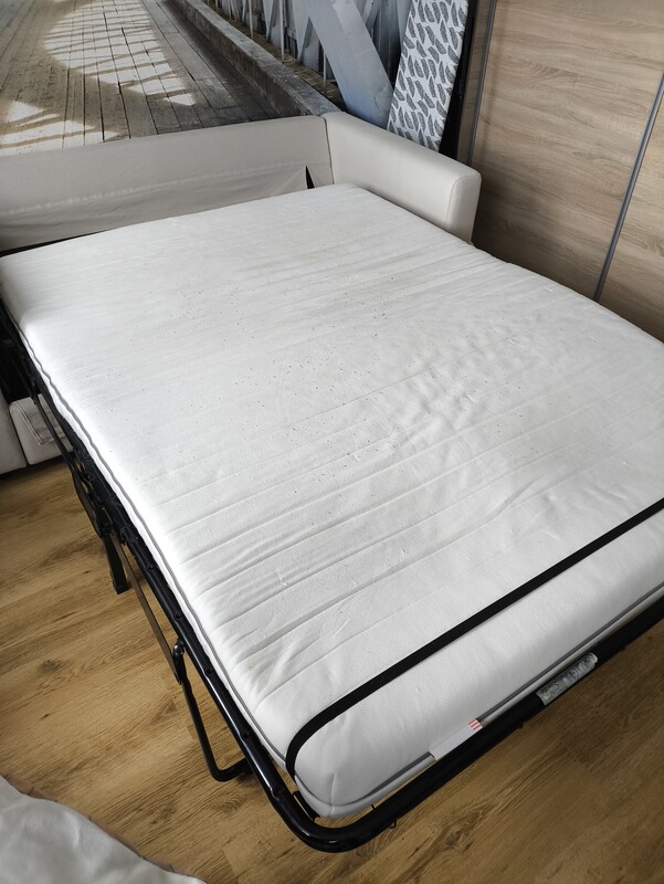 Elbląg Sprzedam używaną VIMLE Sofa 2-osobowa, rozkładana, Hallarp beżowy kupioną w IKEA, pokrycie materaca do