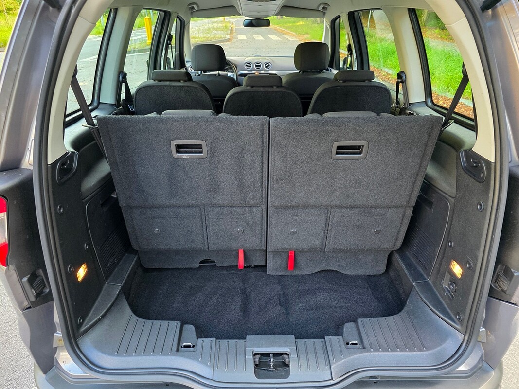 Elbląg Ford Galaxy 1.6 Benz 160km Po liftinguNavi czujniki parkowania alufelgi ConversZAREJESTROWANYSerwisowany
