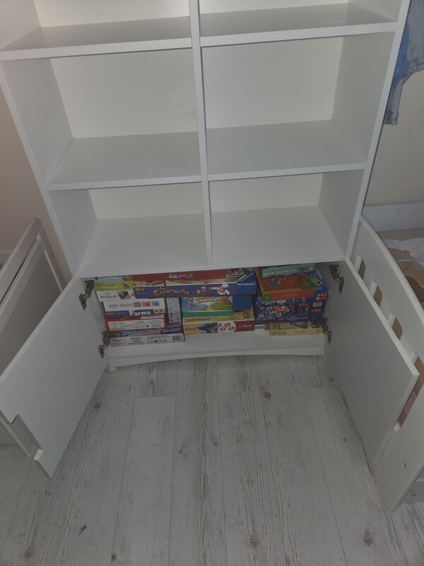 Elbląg Sprzedam meble do pokoju dziecięcego Łóżko 90×160 Regał 90×190×35 Szafka nocna Meble wykonane z płyty 18mm