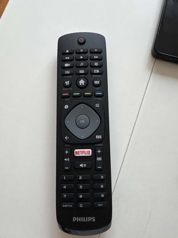 Elbląg Tytuł:
Telewizor Philips 32
Opis:
Sprzedam telewizor marki Philips 32. Ma smart
TV
Stan idealny
Wady: