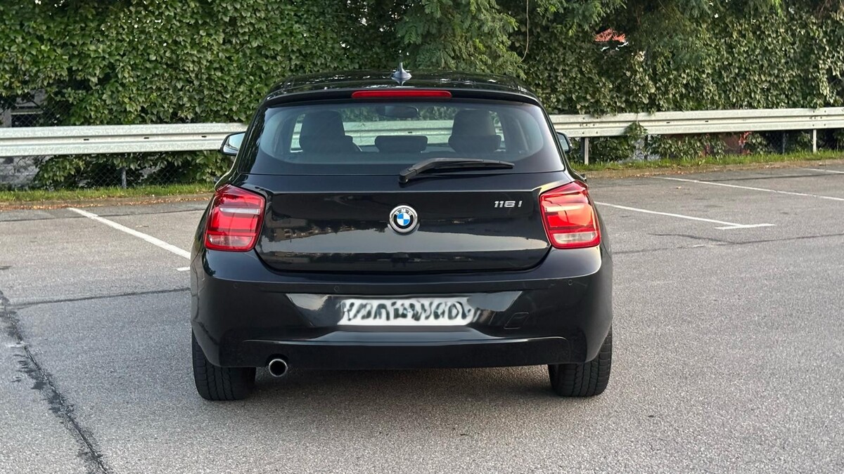 Elbląg Sprzedam BMW Serii 1 F20wersja 116i 2012 rok  silnik  1.6 benzyna o mocy 136 KM.
