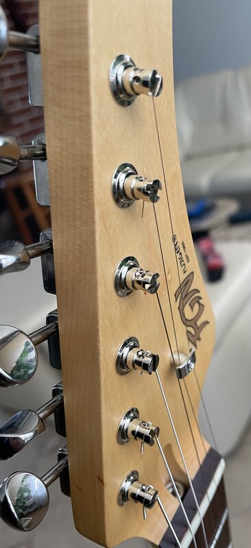 Elbląg Stratocaster Japońskiej firmy Fujigen, Odyssey 2,stan perfekcyjny Korpus: lipa Szyjka: klon Podstrunnica:
