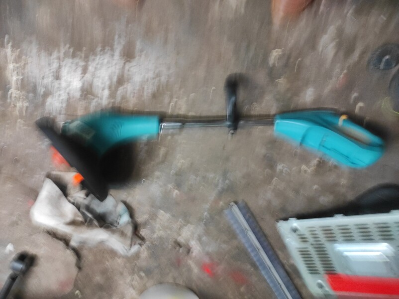 Elbląg sprzedam podkaszarki elektryczne na akumulator 18volt  nowe po demonstracyjne  sprawne brak akumulatora i