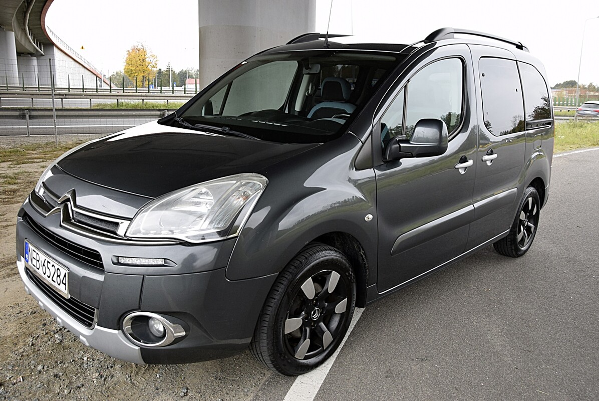 Elbląg Citroen Berlingo 1.6 Diesel, 2014 rok. Przestronne wnętrze. Zamiana. Auto w wersji osobowej – bardzo