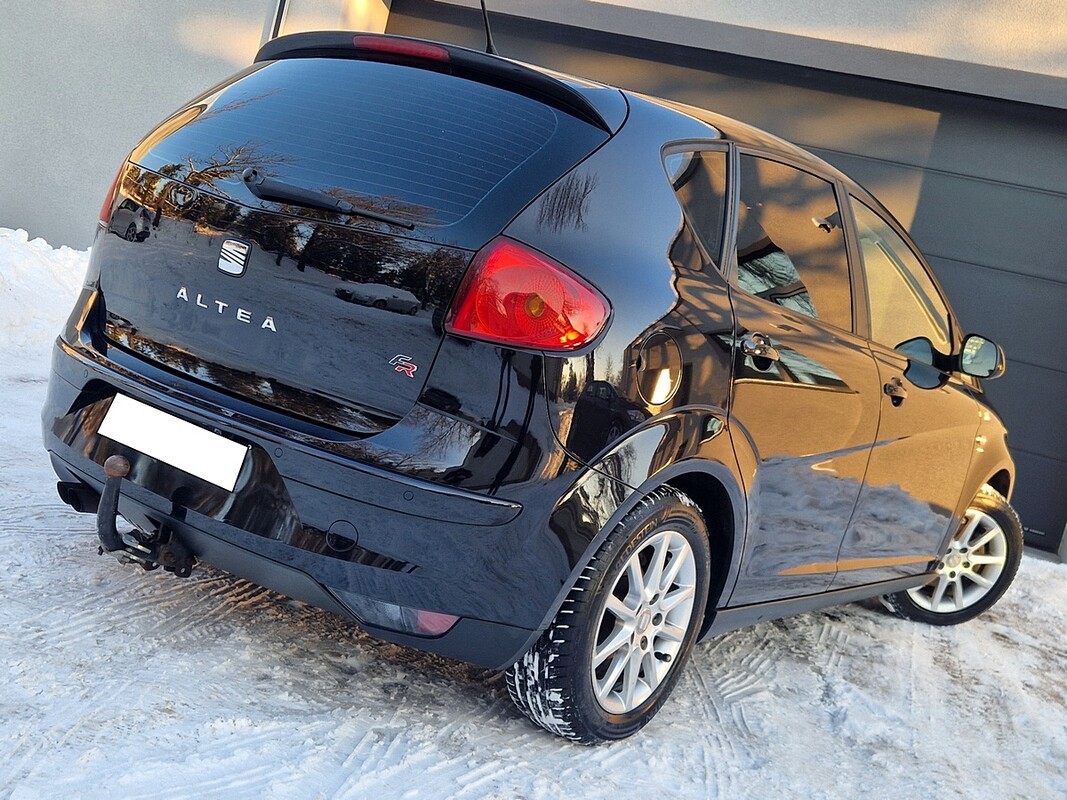 Elbląg Seat Altea po liftingu 1.4benz 125KMPo pełnym serwisiePełna Opcja wyposażeniaSprowadzony2011