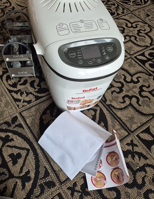 Elbląg Sprzedam urządzenie firmy Tefal do pieczenia chleba, bagietek, wyrabiania ciasta na makaron, pizzę, robienia