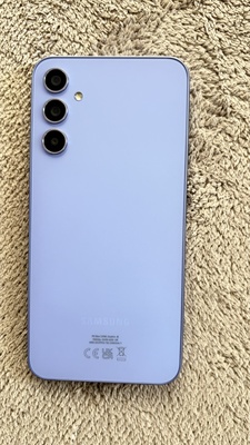 Elbląg Witam mam na sprzedaż iPhone’a 11 pro Max 512 GB pamięci bateria ma 80 procent od nowości telefon jest w bardzo