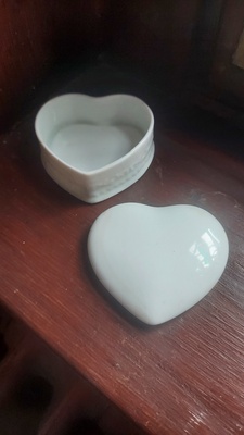 Elbląg Sprzedam rzeczy z kryształu i porcelany.