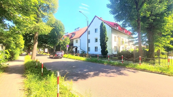 Elbląg SPRZEDAM. PRYWATNIE
1 piętro
Balkon
Duza piwnica
Miejsce postojowe
Media miejskie