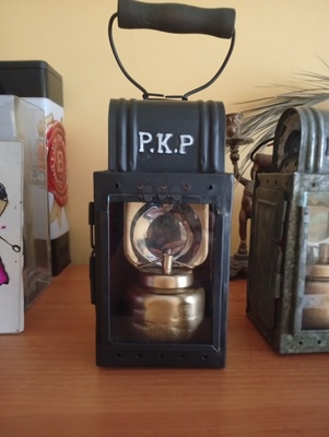 Elbląg sprzedam lampe konduktorską karbidową po renowacji atrakcyjny wygląd posiadam 3szt odbiór osobisty lub