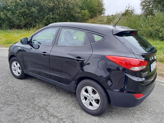 Elbląg Sprzedam Hyundai ix35 1.6 benzyna r. produkcji 2013.
Przebieg 197000 km. Auto w ciągłym użytkowaniu. 
Stan