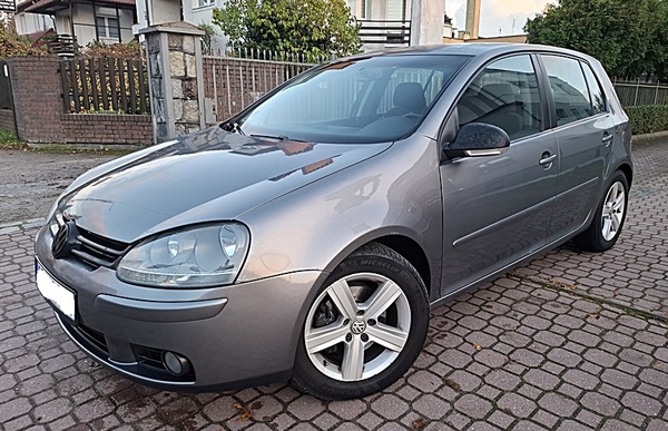 Elbląg VW GOLF V1.4 Benzyna TSI2008 rok - 140 koniBogate WyposażenieStan Wzorowy 2 kpl. kół