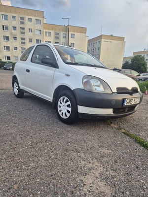 Elbląg Toyota Yaris 2002r 1.0 benzyna