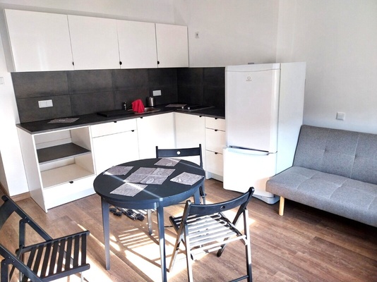 Elbląg NIERUCHOMOŚCI ANNA KRASZEWSKA&nbsp; Mieszkanie 2-pokojowe w ścisłym centrum miasta&nbsp; ul.1 Maja