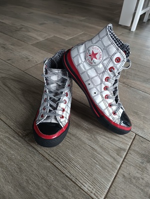Elbląg Sprzedam buty Converse rozmiar 39