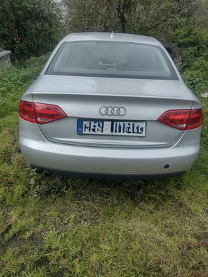 Elbląg Audi A4 B8 z niezawodnym silnikiem 1.8 TFSI. Auto w trakcie remontu silnika – większość prac została już