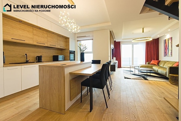 Elbląg LEVEL NIERUCHOMOŚCI  Dwupoziomowy apartament w Regal Park  NIERUCHOMOŚCI NA POZIOMIE