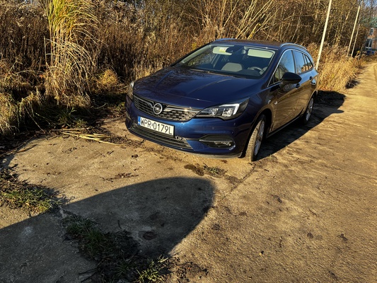 Elbląg Opel Astra Sport Tourer 1.2 145 KM, benzyna.