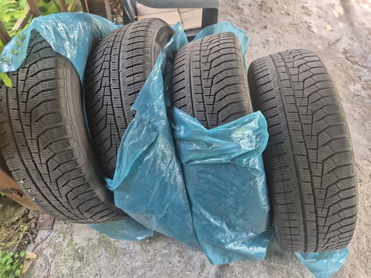 Elbląg Opony zimowe Hankook 215/65/17 Winter i*cept evo2 SUV W320A DOT 2021