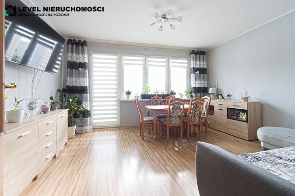 Elbląg LEVEL NIERUCHOMOŚCI Mieszkanie trzypokojowe z balkonem61,4m2 VII piętroul. Władysława Amdersa NIERUCHOMOŚCI NA