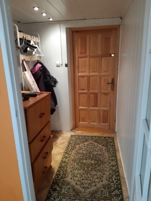 Elbląg Wynajmę mieszkanie na Kosynierów Gdyńskich. Dwa pokoiki, kuchnia, łazienka, pomieszczenie gospodarcze. Cena