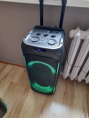 Elbląg Sprzedam głośnik wózek BT POSS PSTPS53,duży, fajny, super podświetlenie LED;kilka trybów, czyściutki, chodzi