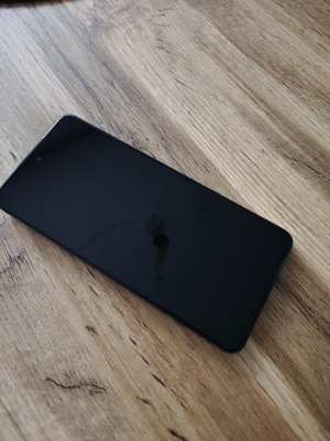 Elbląg Sprzedam smartfon Realme 12 5G. Stan idealny. Telefon zabezpieczony był szkłem hartowanym i etui. Kolor