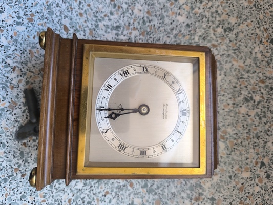 Elbląg Sprzedam zegar kominkowy Linkoln nakrecany sprawny stary oraz zegar kominkowy postarzany na baterie komplet