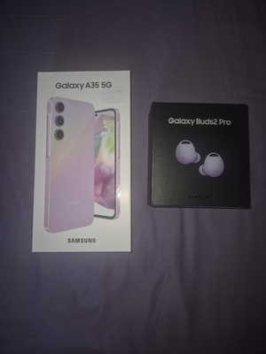 Elbląg Sprzedam Samsung A35 na gwarancji I skuchawki buds pro 2 nowe.