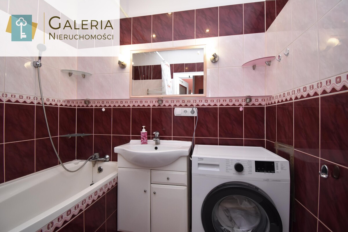 Elbląg GALERIA NIERUCHOMOŚCIZ pasji i miłości do nieruchomościNa sprzedaż: Parter, balkon i funkcjonalny