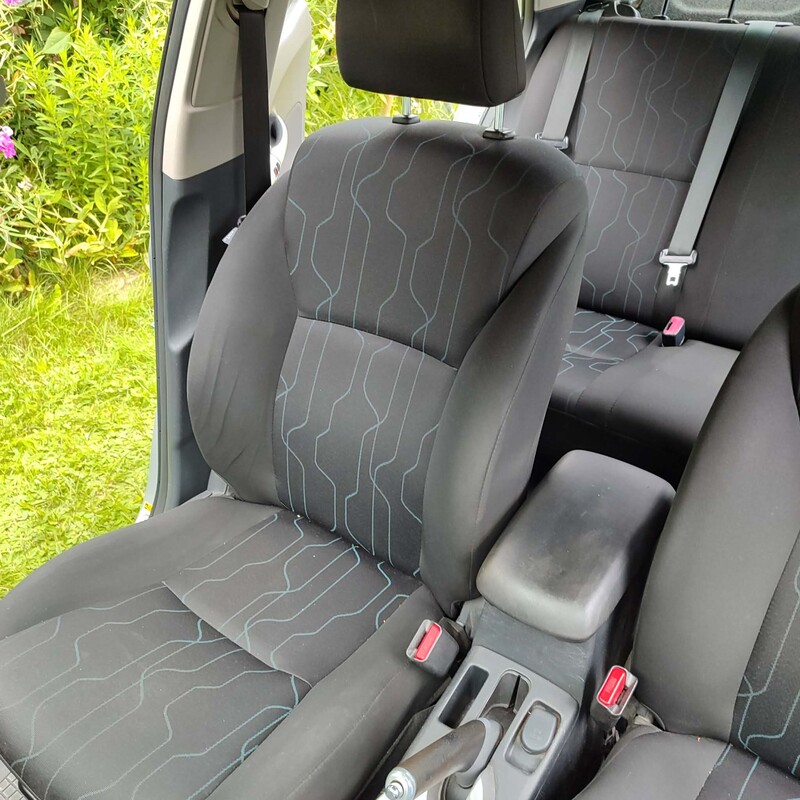 Elbląg Sprzedam Toyota Auris rok prod. 2013 z niskim przebiegiem 132500 km salonowa bezwypadkowa pierwszy właściciel.