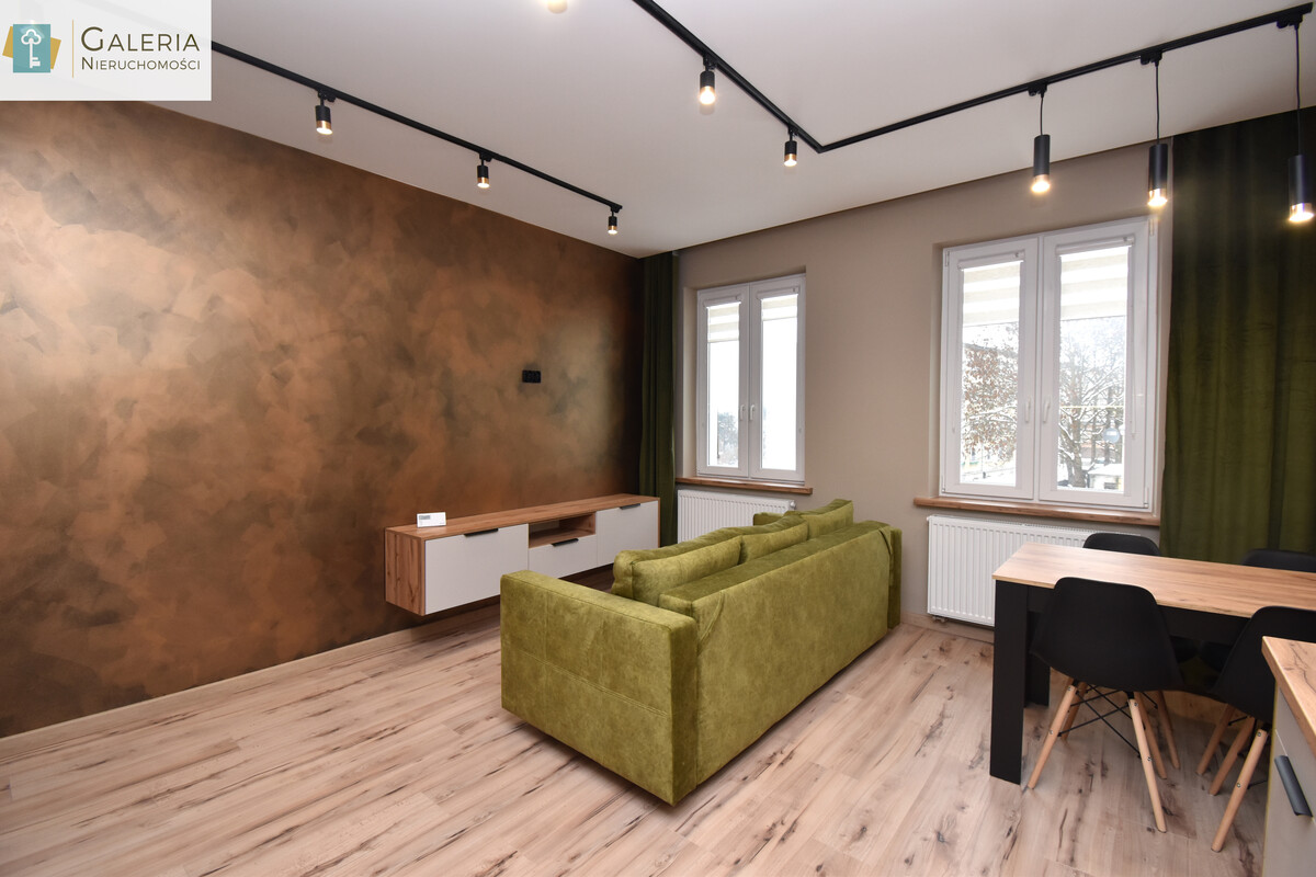 Elbląg GALERIA NIERUCHOMOŚCIZ pasji i miłości do nieruchomościNa sprzedaż: Klimatyczne mieszkanie - 2 pokoje