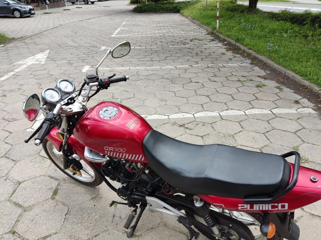 Elbląg Świeże Opłaty, Sprawny.. Motorower-Yamasaki 50,rok 2010,zarejestrowany na 50cm -nowy silnik 125cm, nowy wydech-