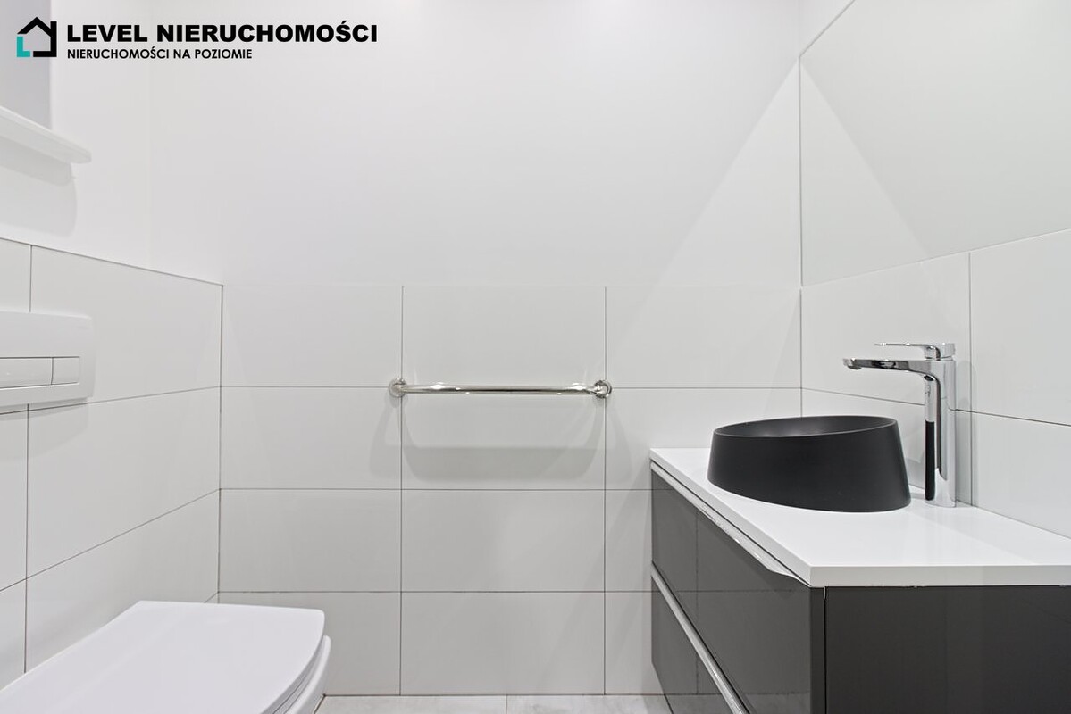 Elbląg LEVEL NIERUCHOMOŚCI Bezczynszowy lokal wolnostojącyul. Fredry 105 m2 NIERUCHOMOŚCI NA POZIOMIE